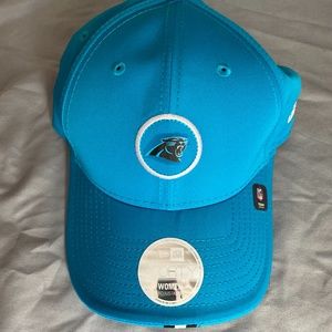 Carolina Panthers Logo New Era 9 Forty Women’s Blue Adjustable Hat NWT